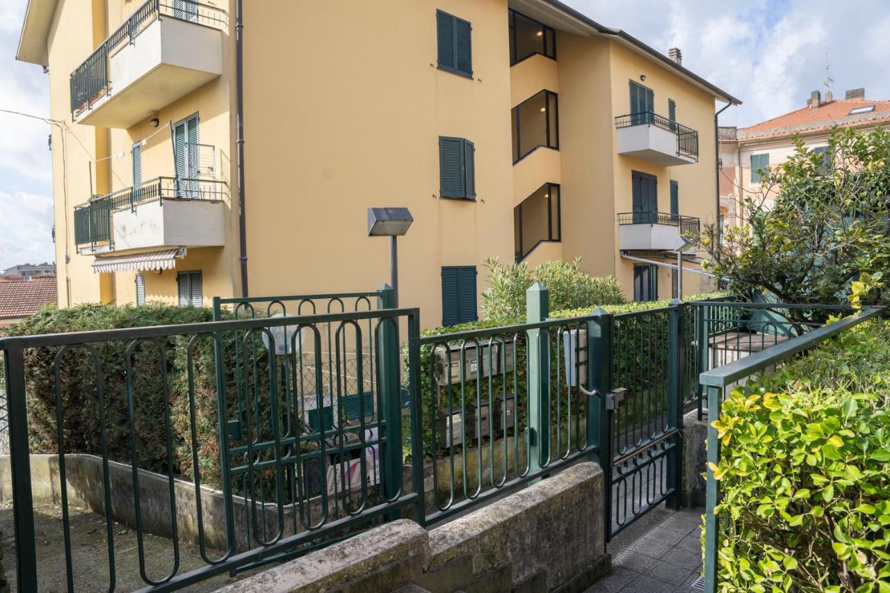 022 - Appartamento Segesta, 400 metri dal Mare con giardino e terrazzo Sestri Levante Esterno foto