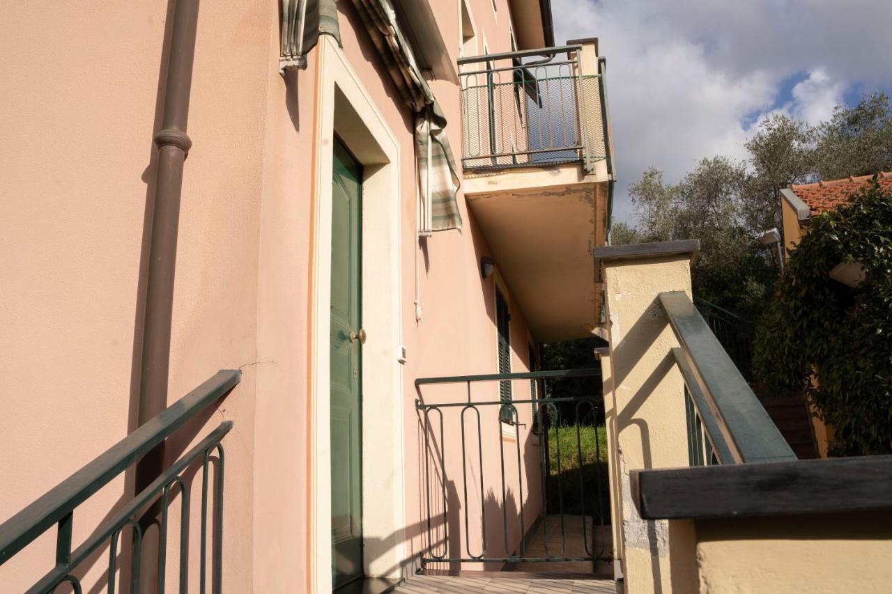 022 - Appartamento Segesta, 400 metri dal Mare con giardino e terrazzo Sestri Levante Esterno foto