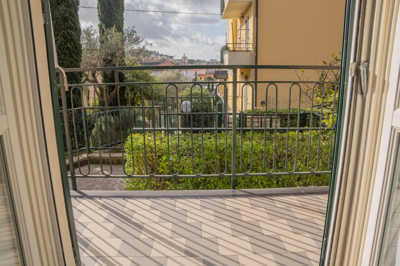 022 - Appartamento Segesta, 400 metri dal Mare con giardino e terrazzo Sestri Levante Esterno foto